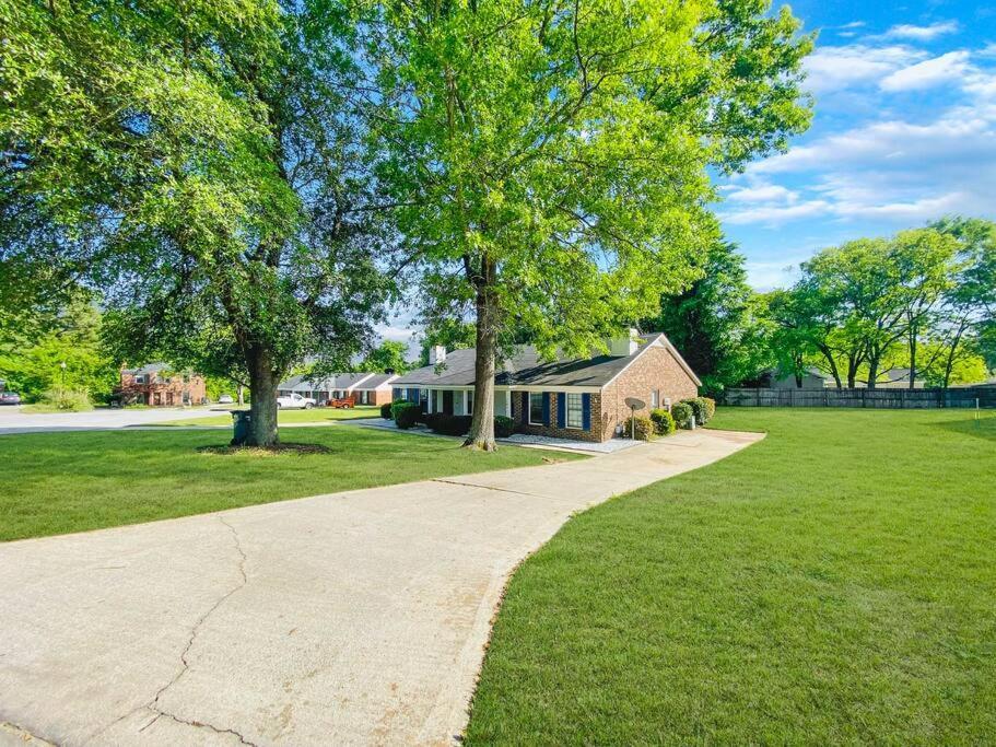 New! Luxe Cottage With Big Backyard 10 Mi To Augusta Evans ภายนอก รูปภาพ